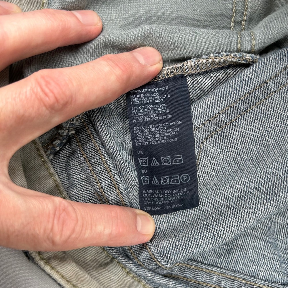 Tommy Hilfiger Freedom Fit Mens Blue Straight Leg Jeans 36x30 Medium Wash - Picture 9 of 14